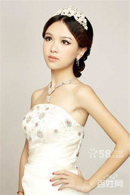 新娘跟妆与婚纱礼服租赁出售全攻略 打造完美婚礼的必备指南